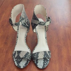 Vince Camuto size 6